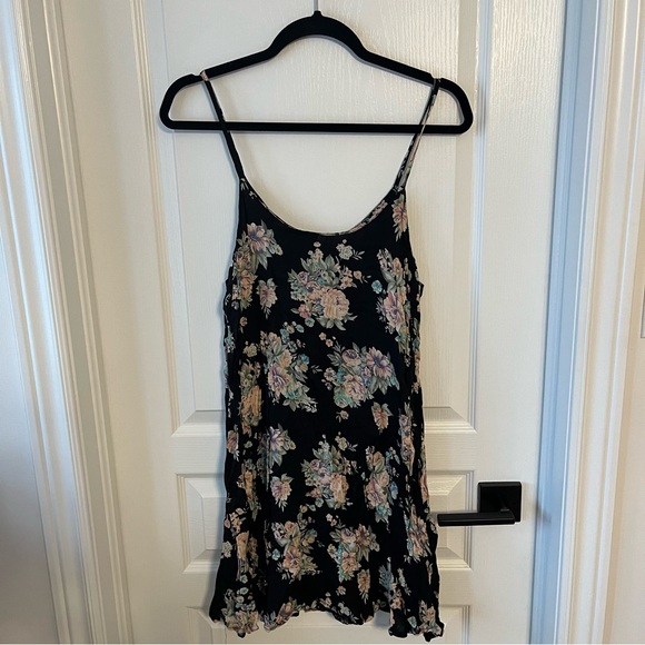 Brandy Melville Floral Mini Dress - Picture 1 of 1